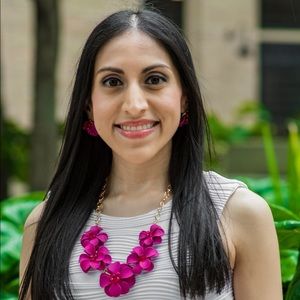 Meet your Posher, Stephanie